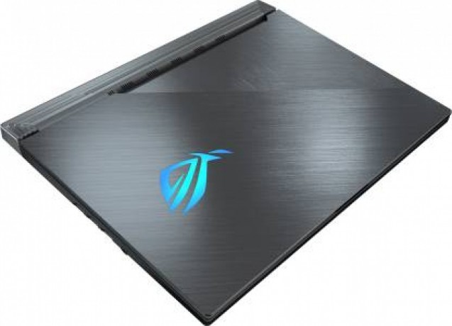 asus-rog-strix-scar-iii-big-2