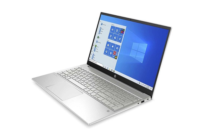 hp-pavilion-laptop-15-eg0568tu-processor-core-i7-11th-gen-ram-8gb-ssd-512gb-nvme-display-156-inch-windows-11-home-ms-office-2-years-warranty-big-1